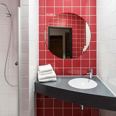 B&B Hotel Hildesheim 3* Хильдесхайм