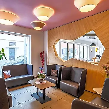 B&B Hotel Hildesheim ホテル 3*
