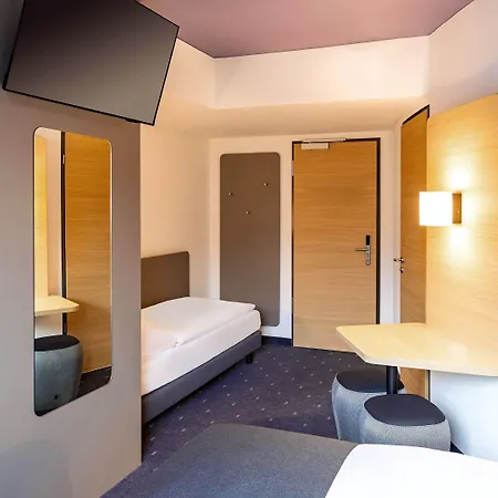 B&B Hotel Hildesheim Hotell 3*